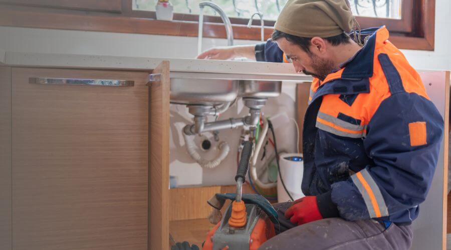 Professional septic pumping service in Knoxville, AL